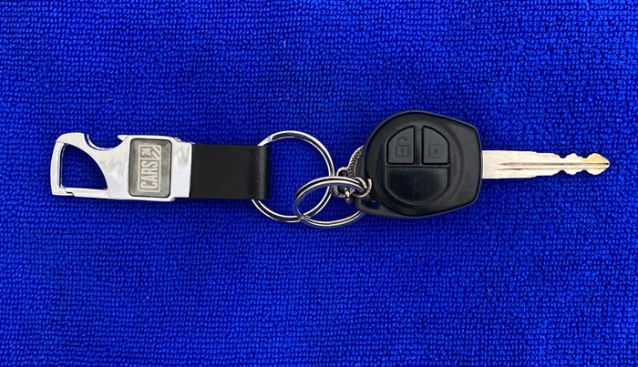 2018 Maruti Ertiga VXI CNG, CNG, Manual, 50,873 km, Key Close Up