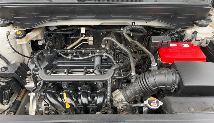 2021 Hyundai VENUE S+ 1.2, Petrol, Manual, 71,178 km, Engine View