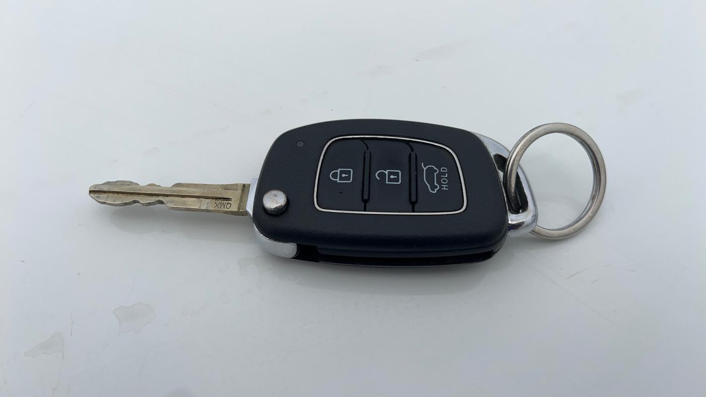 2021 Hyundai VENUE S+ 1.2, Petrol, Manual, 71,178 km, Key Close Up
