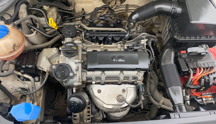 2016 Volkswagen Polo HIGHLINE1.2L, Petrol, Manual, 76,926 km, Engine View