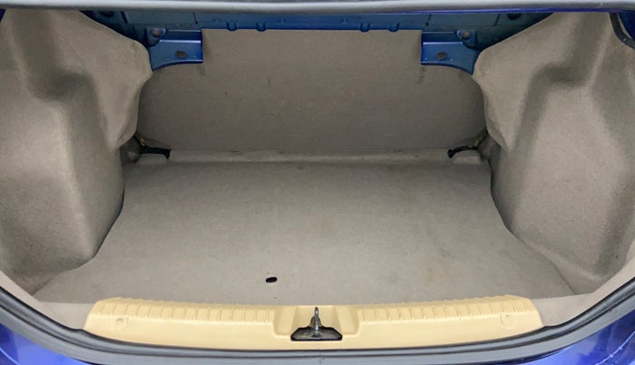 2017 Ford Figo Aspire 1.2 TITANIUM PETROL, Petrol, Manual, 42,832 km, Boot Inside