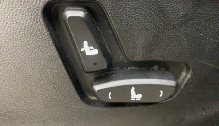 2020 MG HECTOR SHARP 2.0 DIESEL, Diesel, Manual, 50,114 km, Driver Side Adjustment Panel