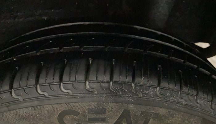 2019 Maruti New Wagon-R VXI 1.2, Petrol, Manual, 75,953 km, Left Rear Tyre Tread