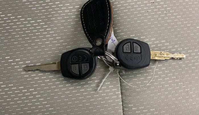 2019 Maruti New Wagon-R VXI 1.2, Petrol, Manual, 75,953 km, Key Close Up