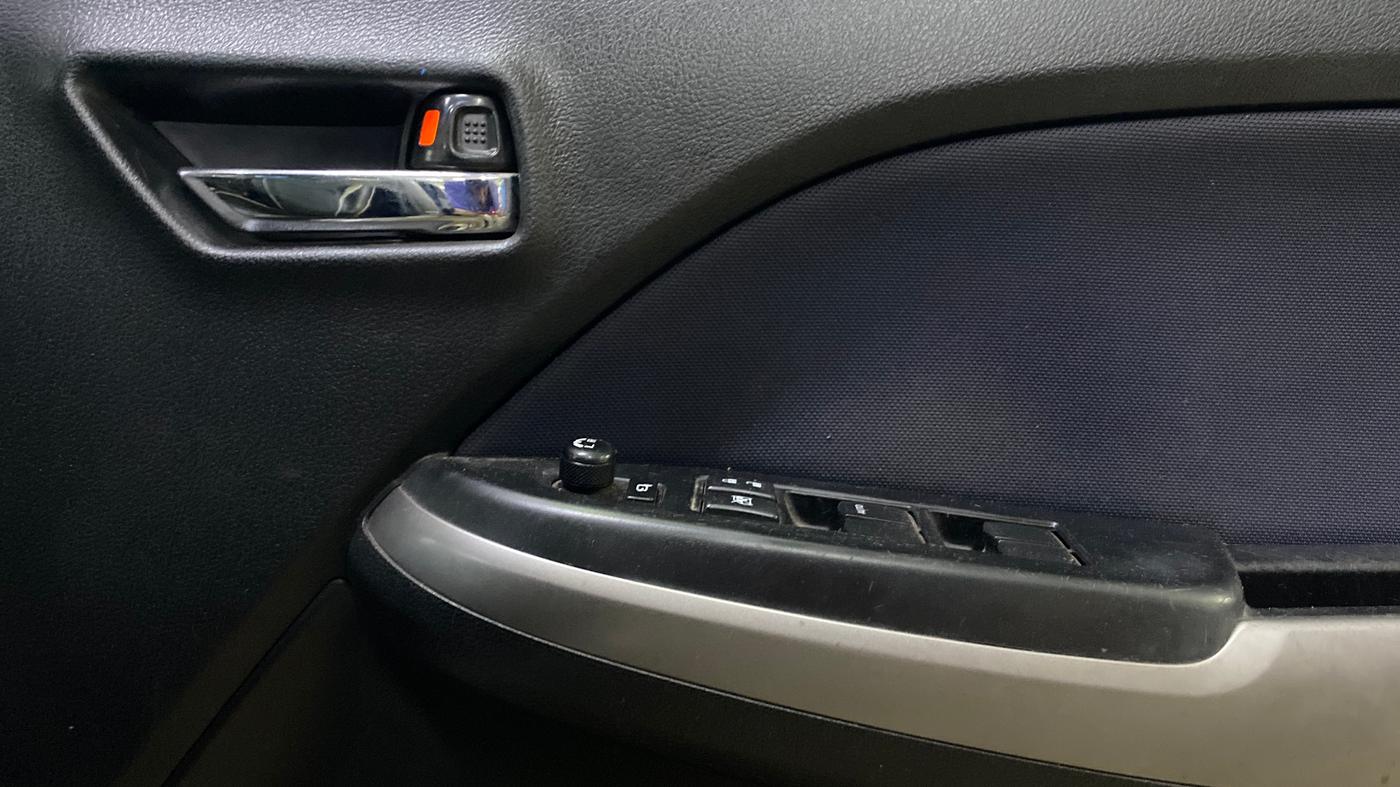 2020 Maruti Baleno ZETA PETROL 1.2, Petrol, Manual, 59,059 km, Driver Side Door Panels Control