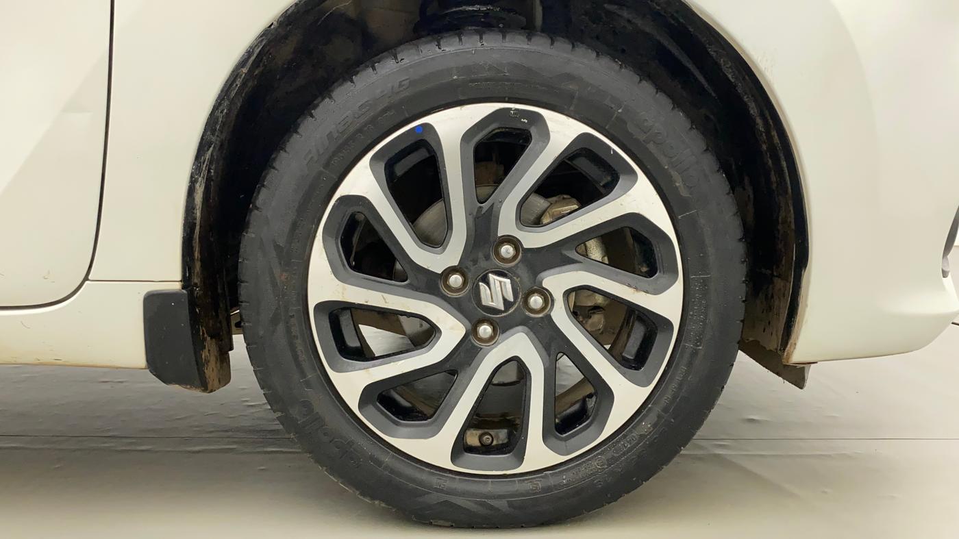 2022 Maruti Baleno ALPHA PETROL 1.2, CNG, Manual, 42,756 km, Right Front Wheel