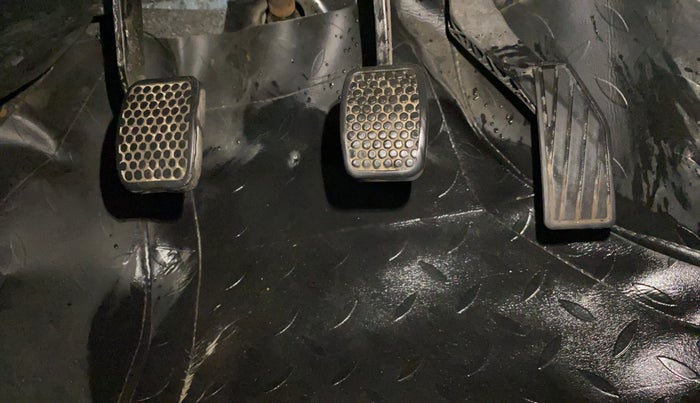 2019 Maruti Alto 800 LXI, Petrol, Manual, 26,875 km, Pedals