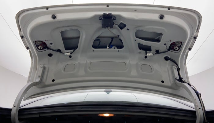 2017 Hyundai Xcent SX 1.2 CRDI, Diesel, Manual, 93,519 km, Boot Door Open