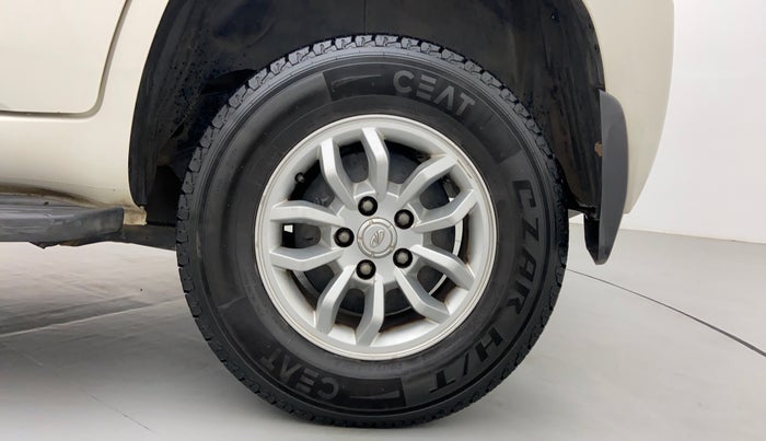 2015 Mahindra TUV300 T8 AT, Diesel, Automatic, 97,757 km, Left Rear Wheel