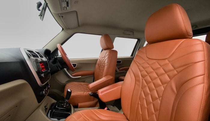 2015 Mahindra TUV300 T8 AT, Diesel, Automatic, 97,757 km, Right Side Front Door Cabin View