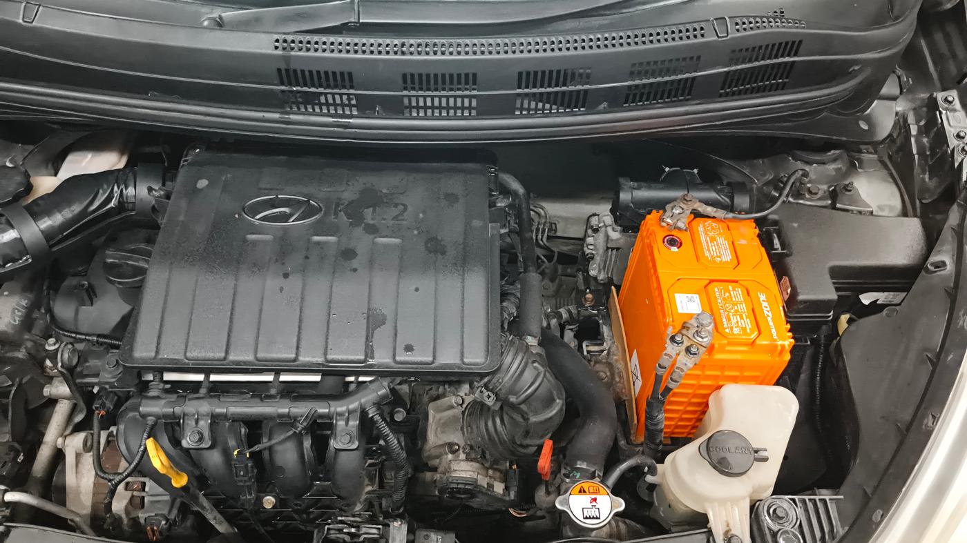 2014 Hyundai Grand i10 ASTA AT 1.2 KAPPA VTVT, Petrol, Automatic, 73,969 km, Engine View - Left