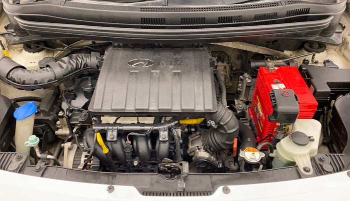 2016 Hyundai Grand i10 ASTA (O) AT 1.2 KAPPA VTVT, Petrol, Automatic, 1,02,243 km, Open Bonet