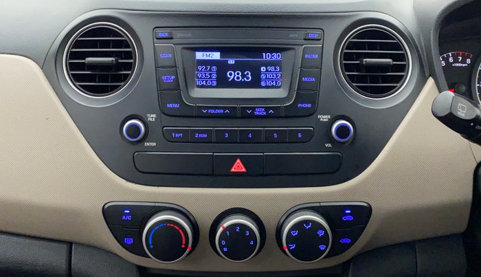 2016 Hyundai Grand i10 ASTA (O) AT 1.2 KAPPA VTVT, Petrol, Automatic, 1,02,243 km, Air Conditioner