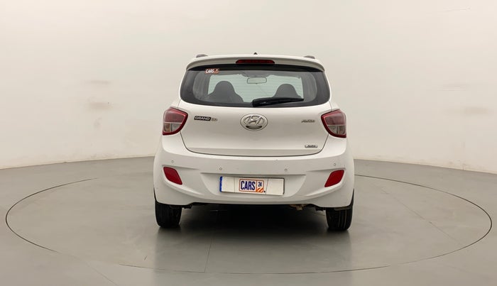 2016 Hyundai Grand i10 ASTA (O) AT 1.2 KAPPA VTVT, Petrol, Automatic, 1,02,243 km, Back/Rear