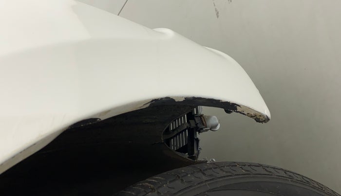 2016 Hyundai Grand i10 ASTA (O) AT 1.2 KAPPA VTVT, Petrol, Automatic, 1,02,243 km, Right fender - Lining loose