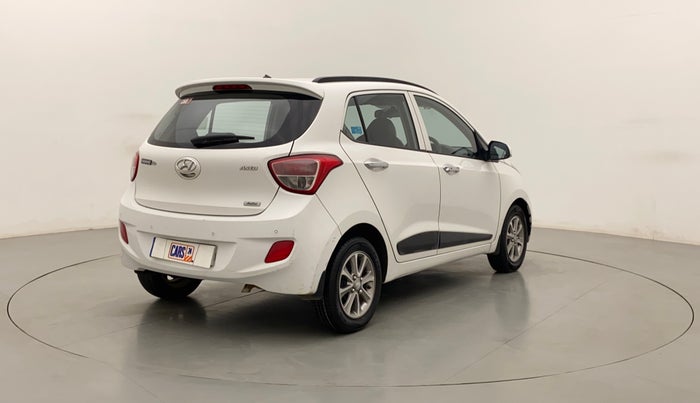 2016 Hyundai Grand i10 ASTA (O) AT 1.2 KAPPA VTVT, Petrol, Automatic, 1,02,243 km, Right Back Diagonal