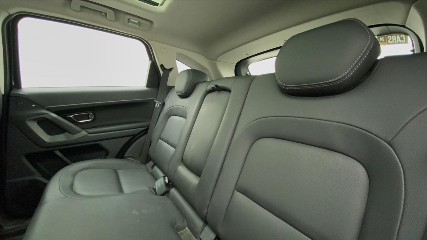 2020 Tata Harrier XZA PLUS 2.0L DARK EDITION, Diesel, Automatic, 85,969 km, Right Side Rear Door Cabin