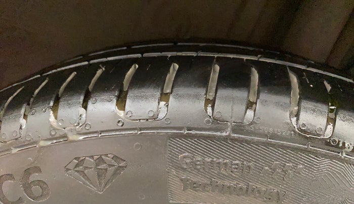 2016 Hyundai Elite i20 ASTA 1.2, CNG, Manual, 93,251 km, Left Rear Tyre Tread