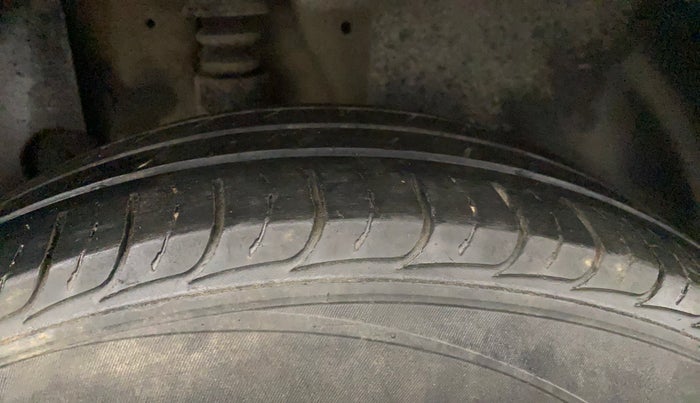 2023 KIA SELTOS HTE 1.5D IMT, Diesel, Manual, 86,261 km, Right Rear Tyre Tread