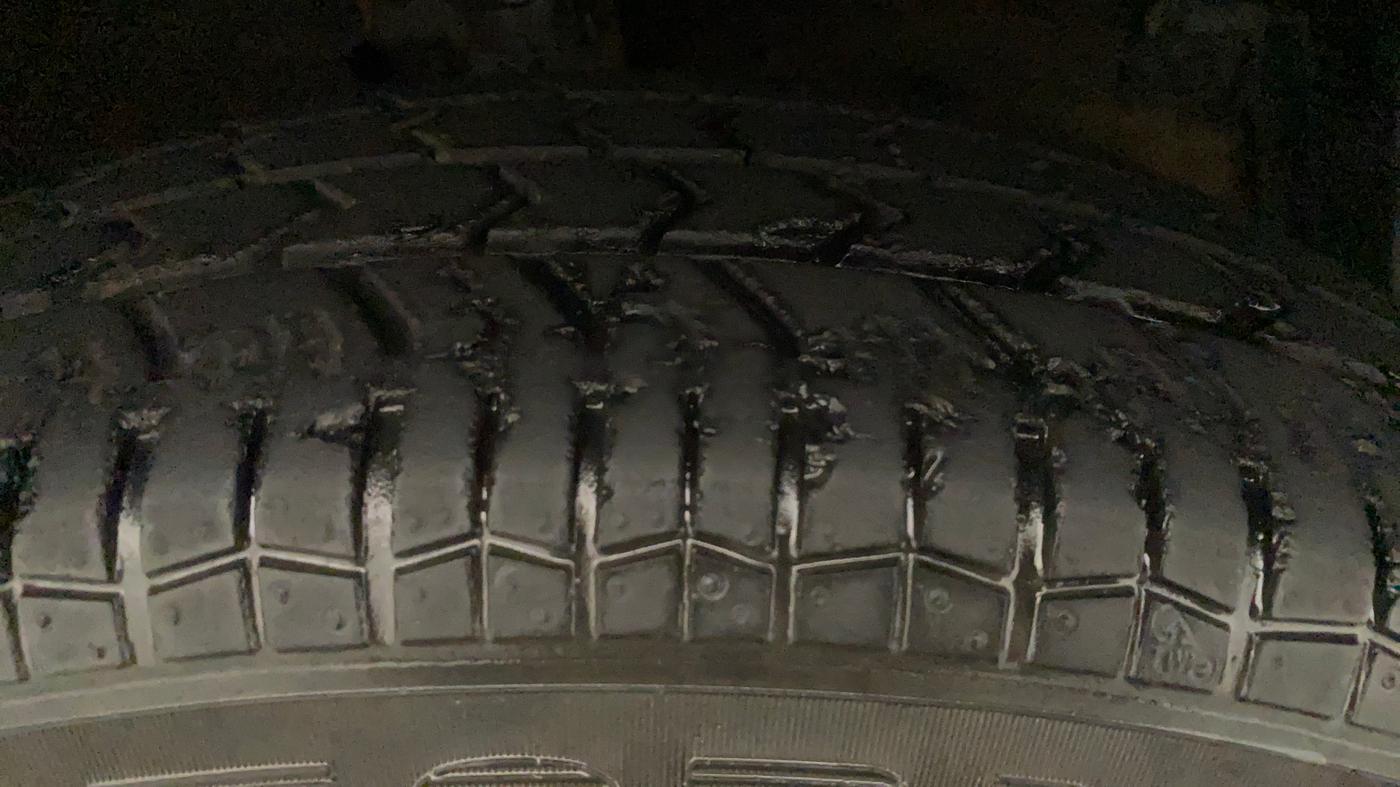 2016 Maruti Swift Dzire VXI, Petrol, Manual, 36,076 km, Right Front Tyre Tread