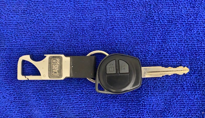 2016 Maruti Swift Dzire VXI, Petrol, Manual, 36,076 km, Key Close Up