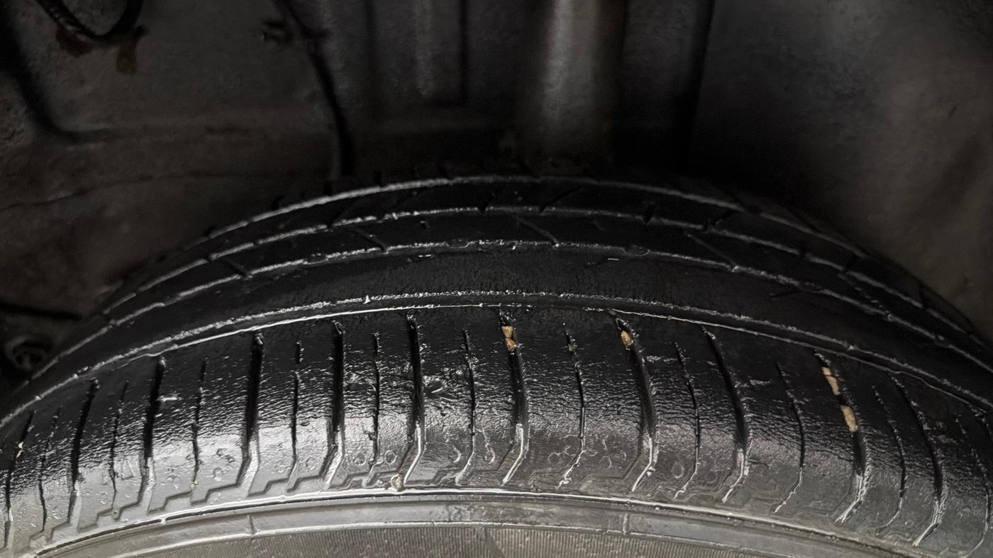 2022 Tata ALTROZ XT PETROL, Petrol, Manual, 53,604 km, Left Rear Tyre Tread