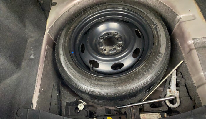 2017 Tata TIGOR XZ PETROL, Petrol, Manual, 76,516 km, Spare Tyre