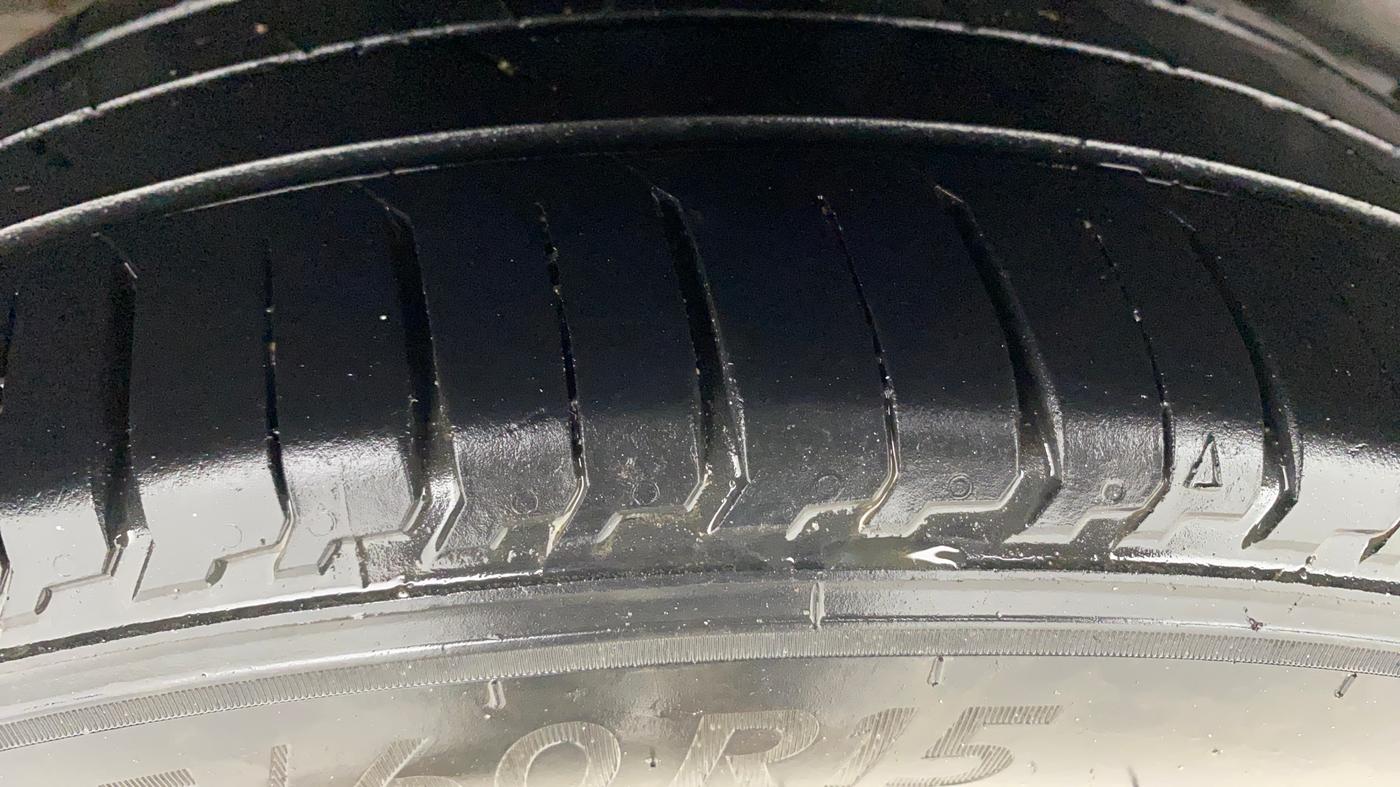 2017 Tata TIGOR XZ PETROL, Petrol, Manual, 76,758 km, Right Rear Tyre Tread