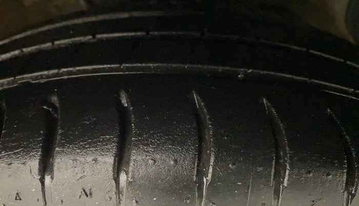 2019 Hyundai NEW SANTRO ASTA MT, Petrol, Manual, 14,964 km, Right Front Tyre Tread