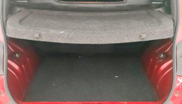 2021 Renault Kwid RXT 1.0 (O), Petrol, Manual, 14,474 km, Boot Inside