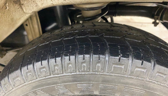 2015 Maruti Alto 800 LXI, Petrol, Manual, 71,911 km, Left Rear Tyre Tread