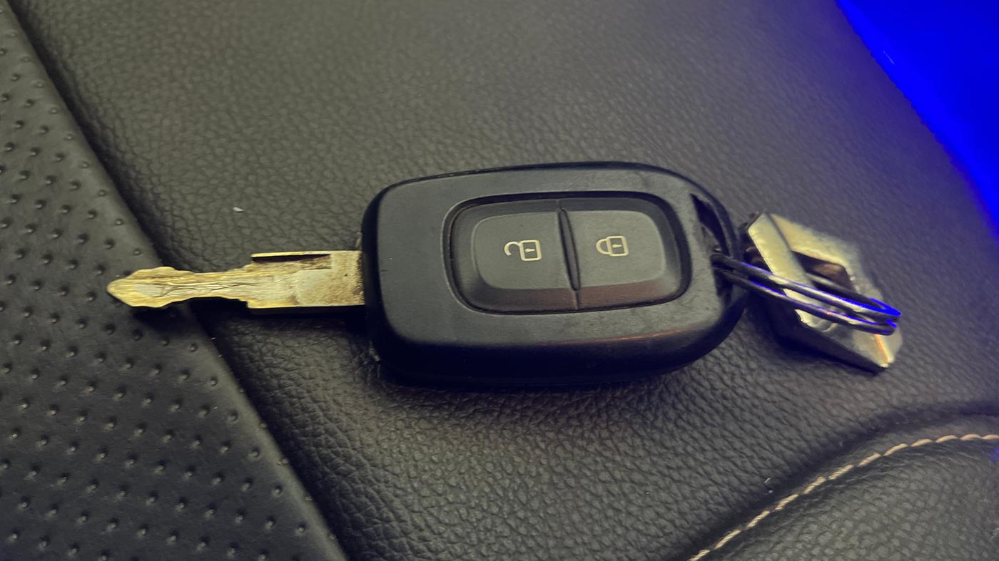 2019 Renault Kwid RXL, Petrol, Manual, 22,112 km, Key Close Up