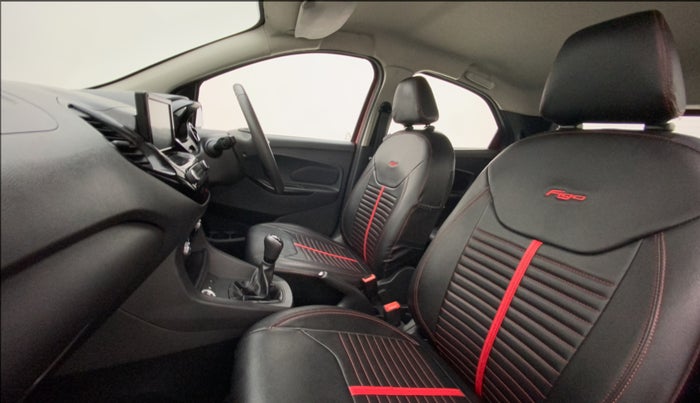 2019 Ford New Figo TITANIUM 1.2 PETROL MT, Petrol, Manual, 35,504 km, Right Side Front Door Cabin