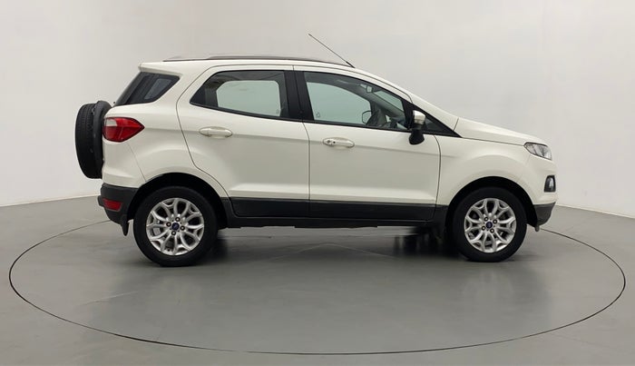 2016 Ford Ecosport TITANIUM+ 1.5L DIESEL, Diesel, Manual, 1,22,712 km, Right Side