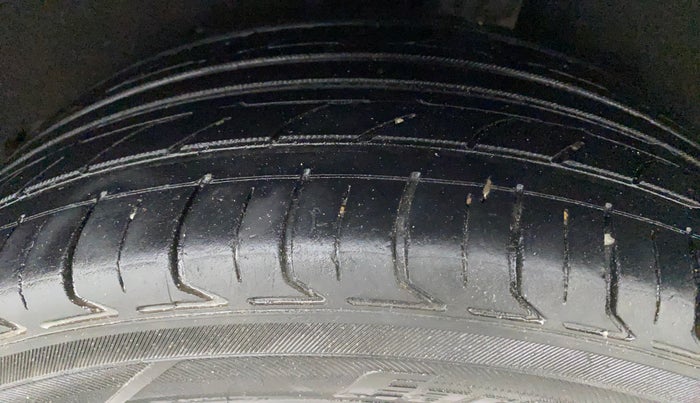 2017 Maruti Baleno RS 1.0 PETROL, Petrol, Manual, 73,227 km, Left Rear Tyre Tread