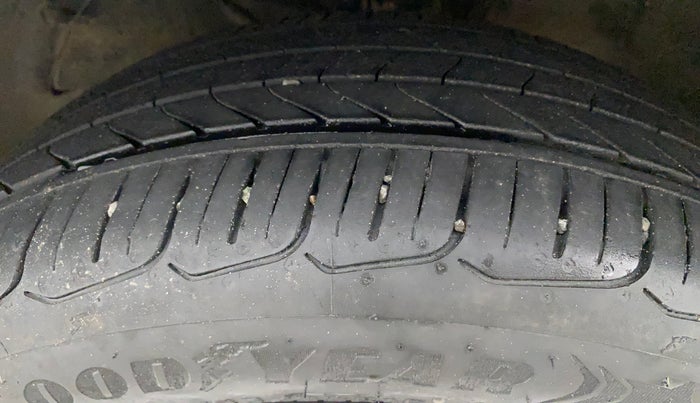 2017 Maruti Baleno RS 1.0 PETROL, Petrol, Manual, 73,227 km, Left Front Tyre Tread