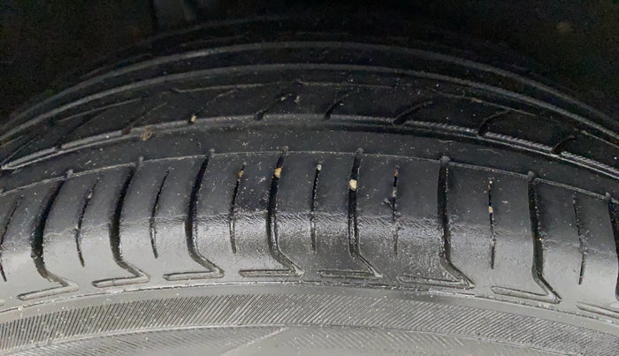 2017 Maruti Baleno RS 1.0 PETROL, Petrol, Manual, 73,227 km, Right Rear Tyre Tread