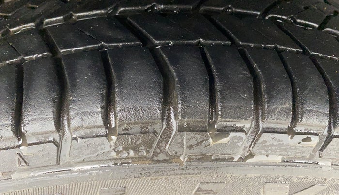 2018 Tata Tiago XZA PETROL, Petrol, Automatic, 39,255 km, Right Rear Tyre Tread