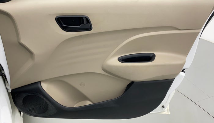2020 Hyundai NEW SANTRO SPORTZ 1.1, Petrol, Manual, 10,046 km, Driver Side Door Panels Control