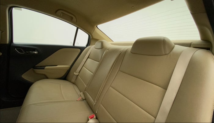 2019 Honda City 1.5L I-VTE V CVT, Petrol, Automatic, 28,664 km, Right Side Rear Door Cabin