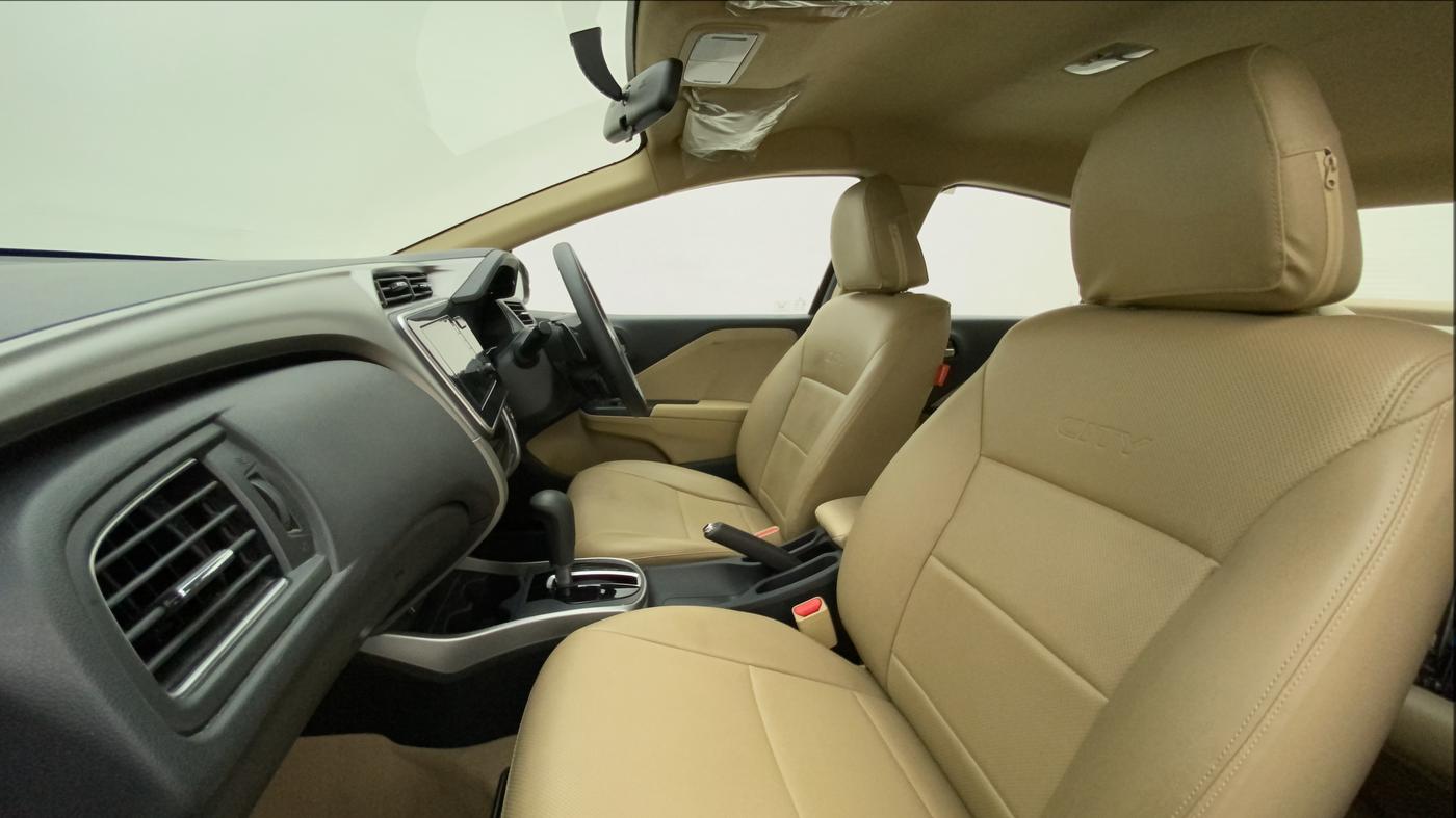 2019 Honda City 1.5L I-VTE V CVT, Petrol, Automatic, 28,664 km, Right Side Front Door Cabin