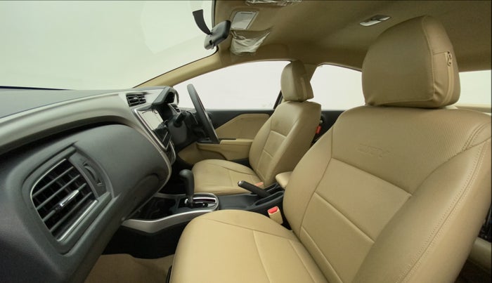 2019 Honda City 1.5L I-VTE V CVT, Petrol, Automatic, 28,664 km, Right Side Front Door Cabin