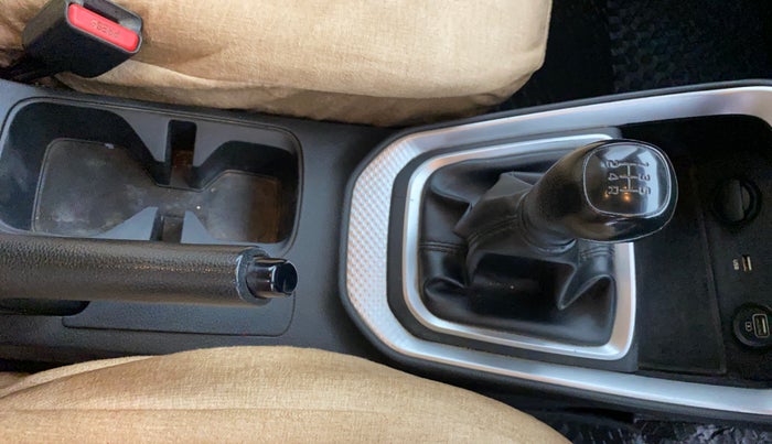 2022 KIA SONET HTK PLUS 1.2, Petrol, Manual, 1,47,370 km, Gear Lever