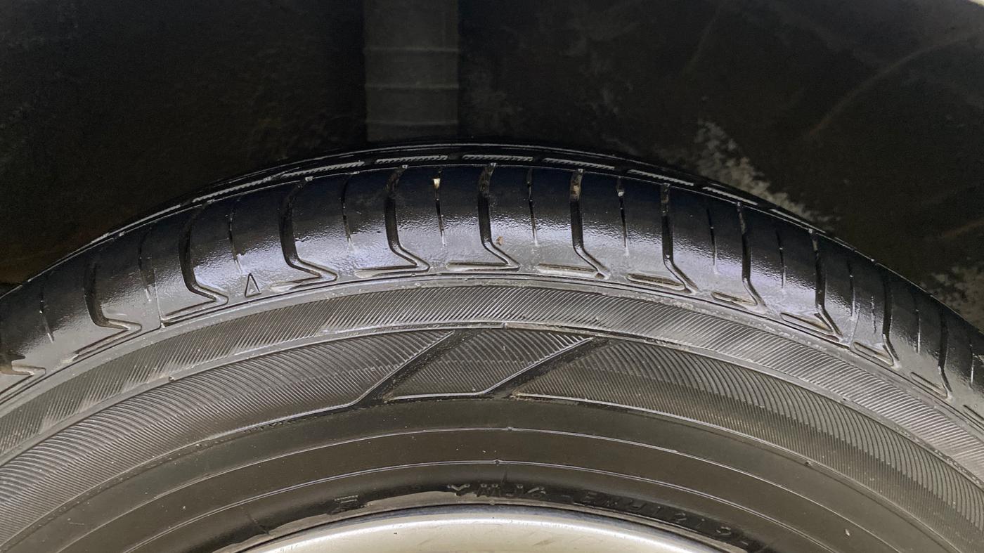 2014 Nissan Sunny XL, Petrol, Manual, 39,770 km, Right Rear Tyre Tread