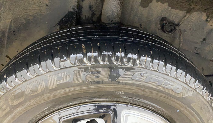 2021 Tata ALTROZ XE PETROL, Petrol, Manual, 40,192 km, Right Rear Tyre Tread