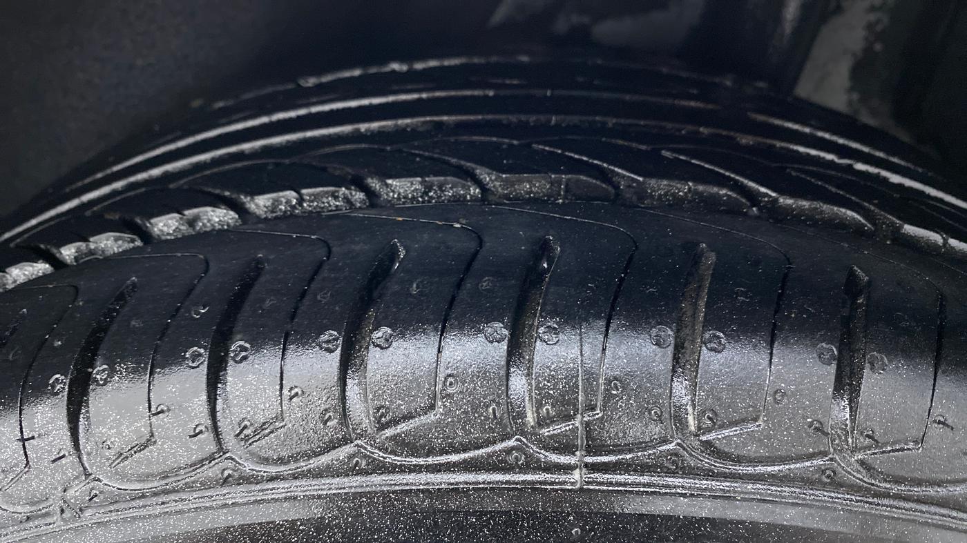 2016 Hyundai New Elantra 1.6 SX AT, Diesel, Automatic, 62,593 km, Left Rear Tyre Tread