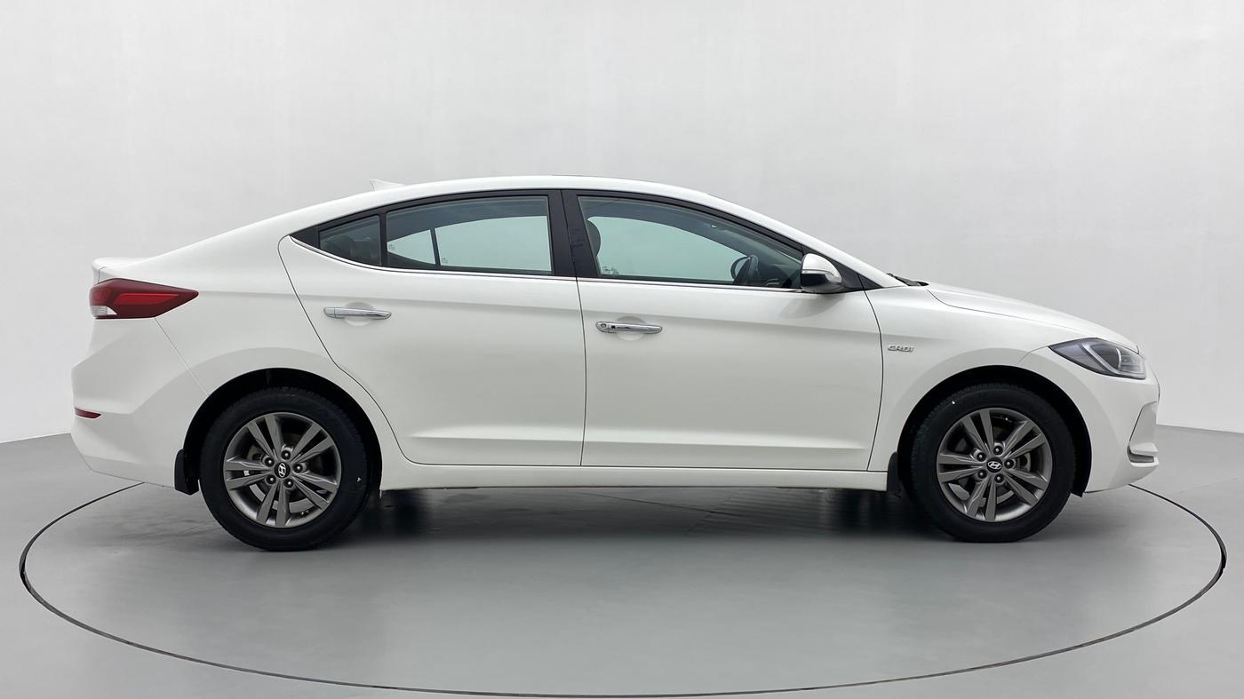 2016 Hyundai New Elantra 1.6 SX AT, Diesel, Automatic, 62,593 km, Right Side View