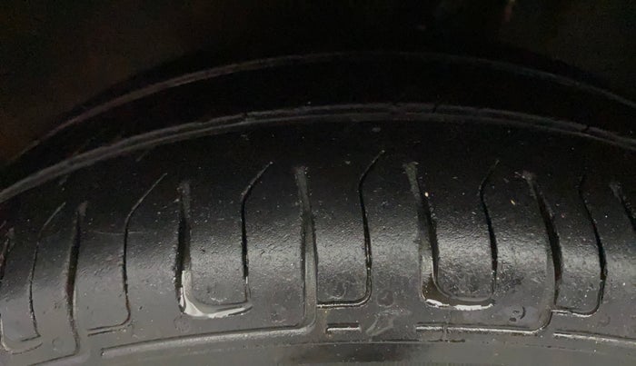 2013 Maruti Alto K10 VXI, Petrol, Manual, 46,449 km, Left Front Tyre Tread