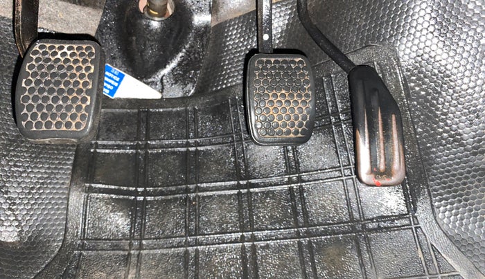 2013 Maruti Alto K10 VXI, Petrol, Manual, 46,449 km, Pedals