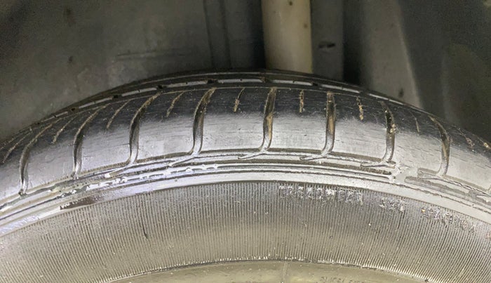 2018 Ford FREESTYLE TITANIUM PLUS 1.2 PETROL, Petrol, Manual, 31,709 km, Left Rear Tyre Tread